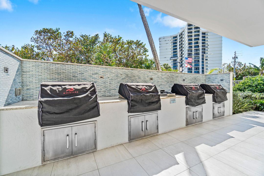 For Sale: $1,795,000 (3 beds, 2 baths, 1899 Square Feet)