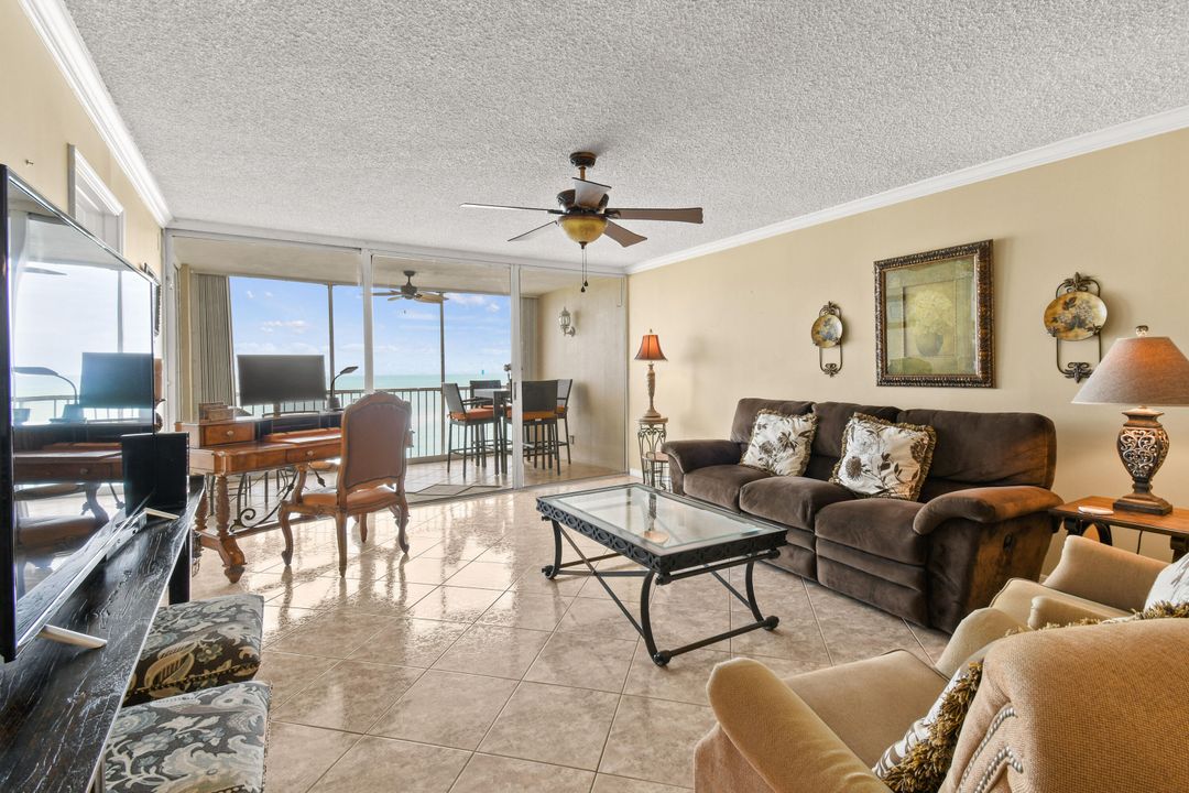 Active With Contract: $5,500 (2 beds, 2 baths, 1270 Square Feet)