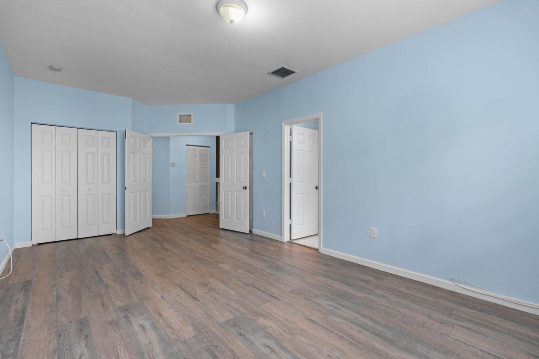 Active With Contract: $289,000 (3 beds, 2 baths, 1530 Square Feet)