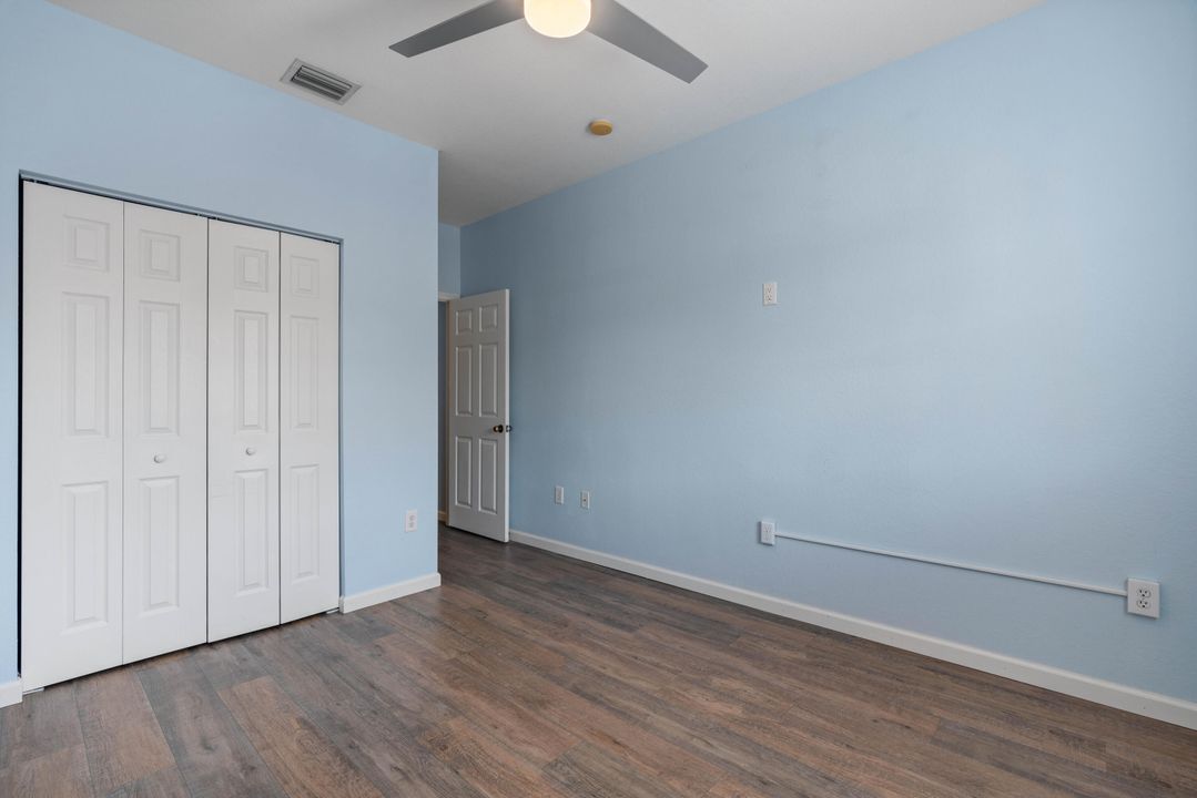 Active With Contract: $289,000 (3 beds, 2 baths, 1530 Square Feet)