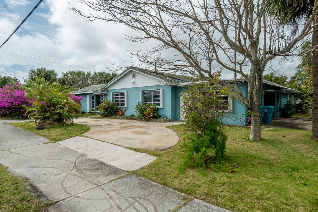 Active With Contract: $560,000 (0 beds, 0 baths, 2498 Square Feet)
