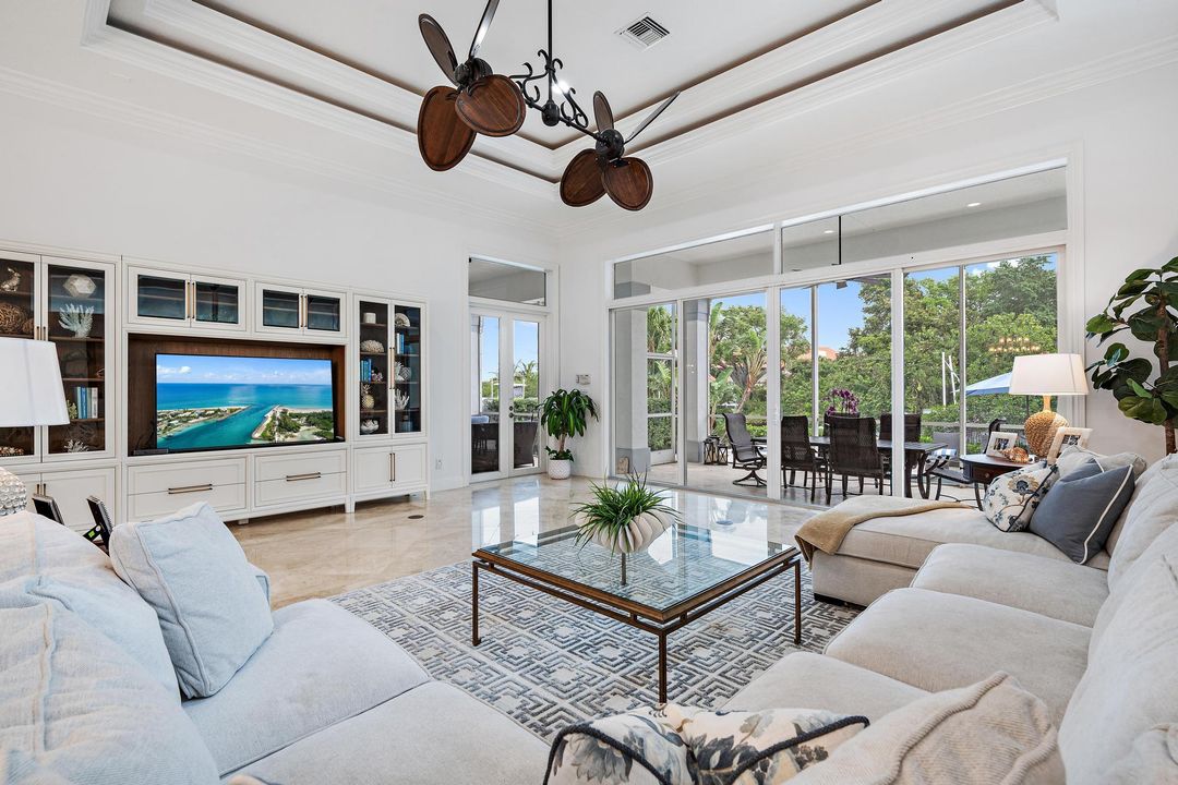 For Sale: $3,950,000 (4 beds, 4 baths, 4084 Square Feet)