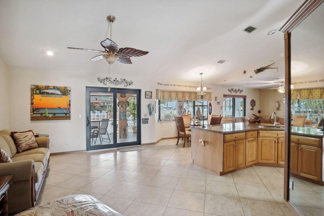 For Sale: $1,350,000 (3 beds, 2 baths, 2285 Square Feet)