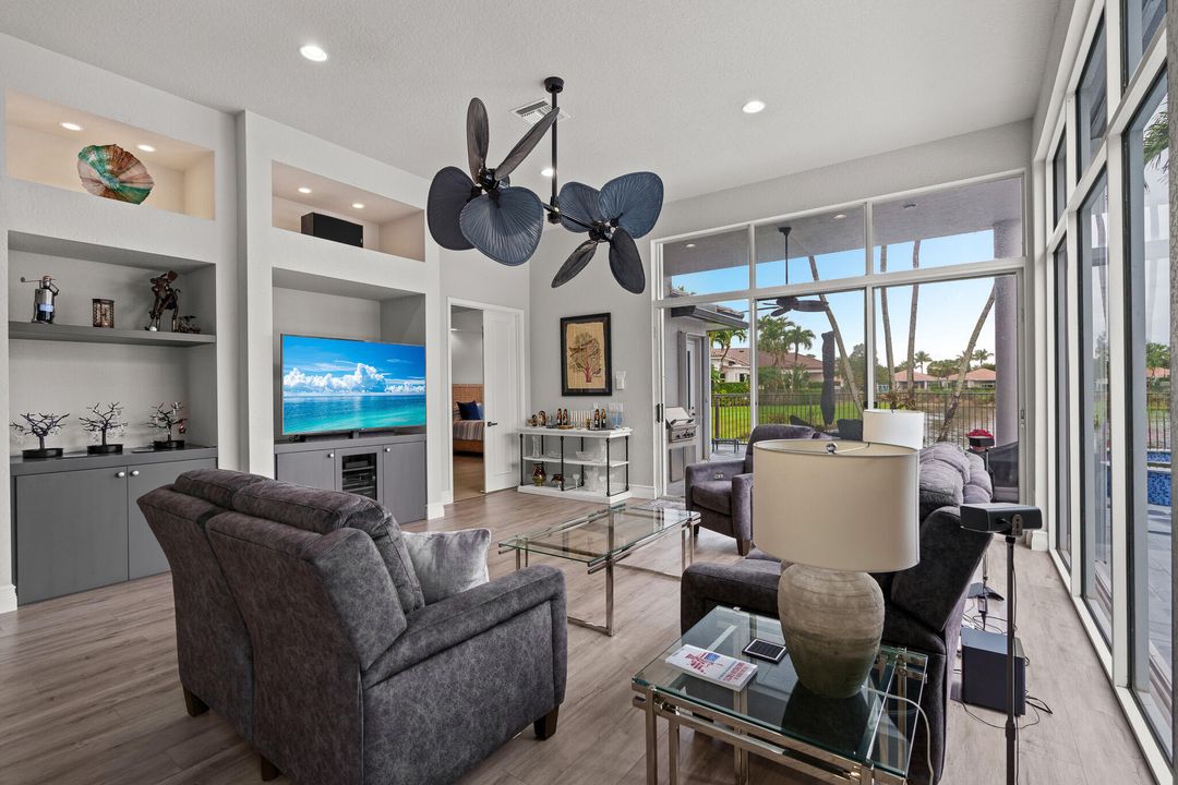 Active With Contract: $2,080,000 (4 beds, 4 baths, 3886 Square Feet)