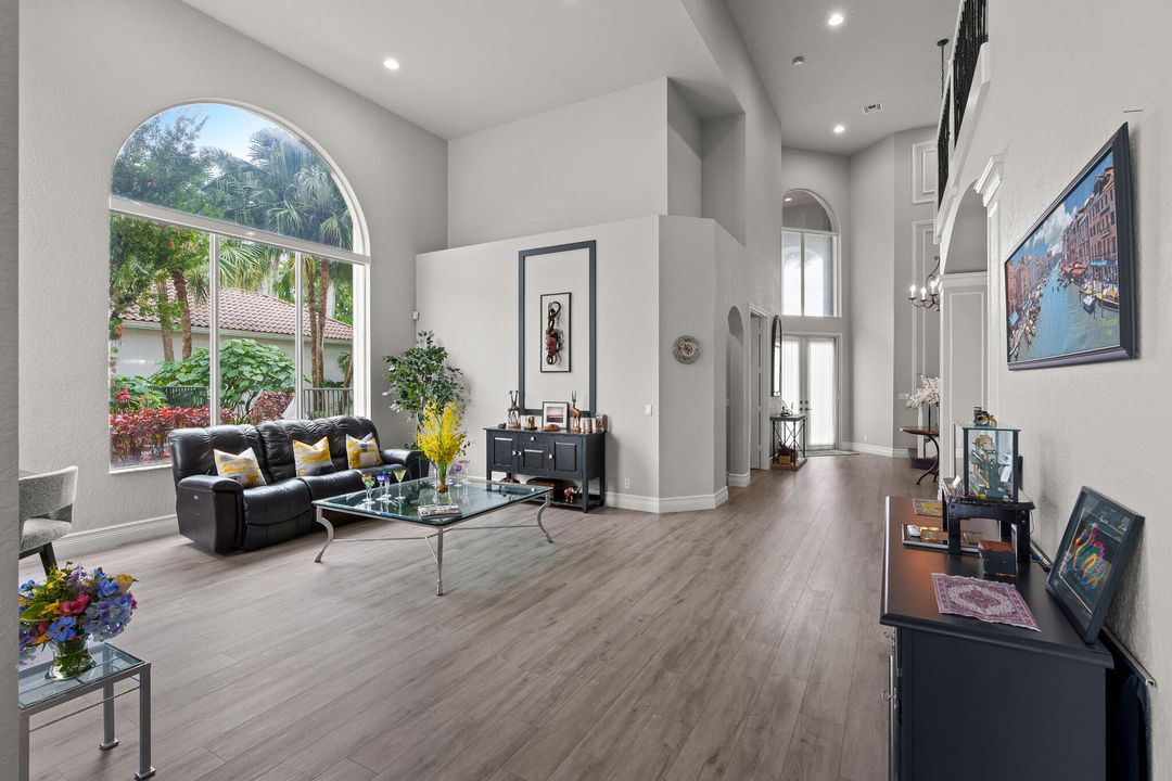Active With Contract: $2,080,000 (4 beds, 4 baths, 3886 Square Feet)