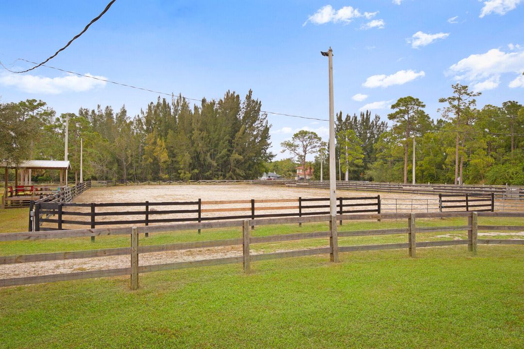 For Sale: $1,299,000 (3 beds, 2 baths, 1848 Square Feet)