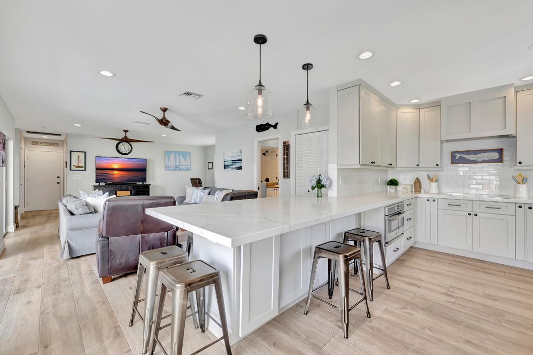 Active With Contract: $1,795,000 (3 beds, 3 baths, 2768 Square Feet)