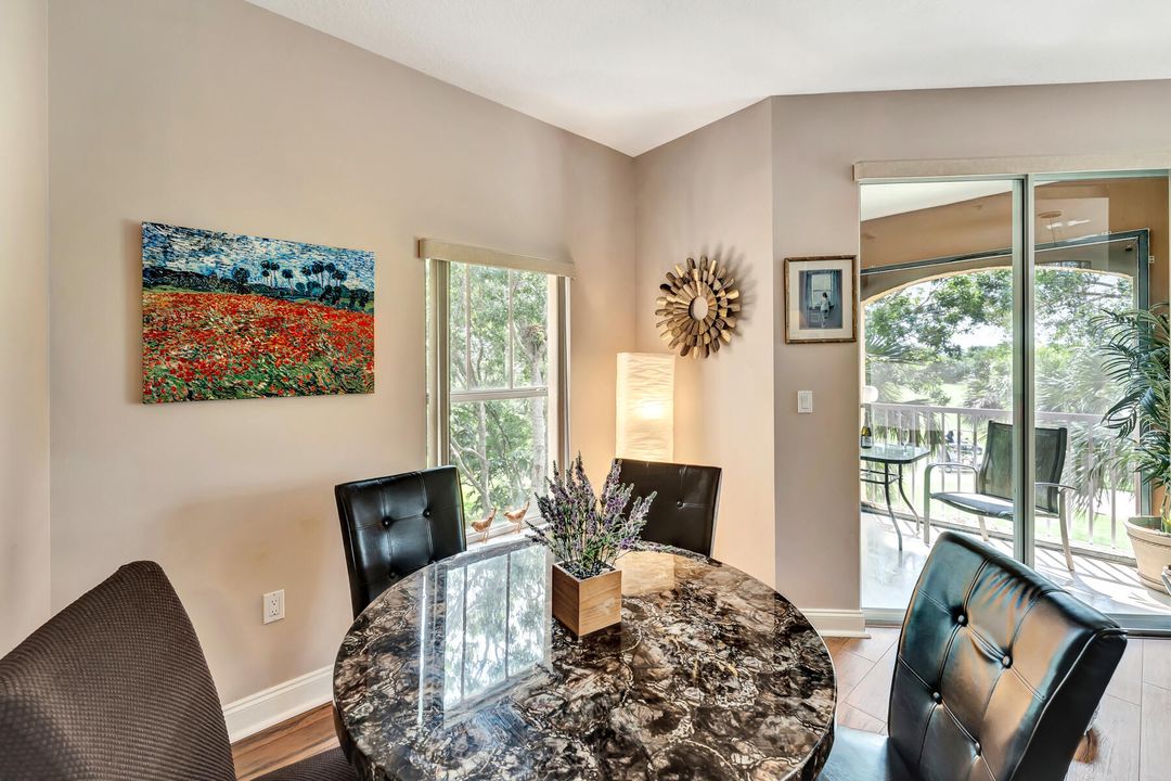 For Sale: $309,000 (2 beds, 2 baths, 1213 Square Feet)