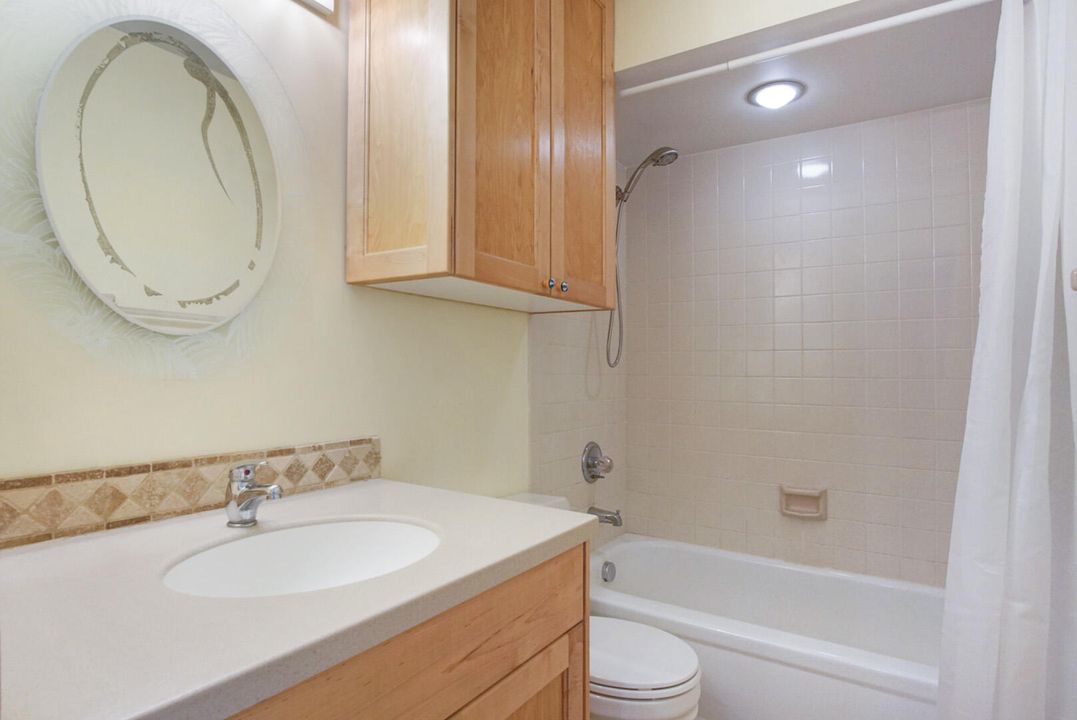 For Sale: $230,850 (2 beds, 2 baths, 1167 Square Feet)