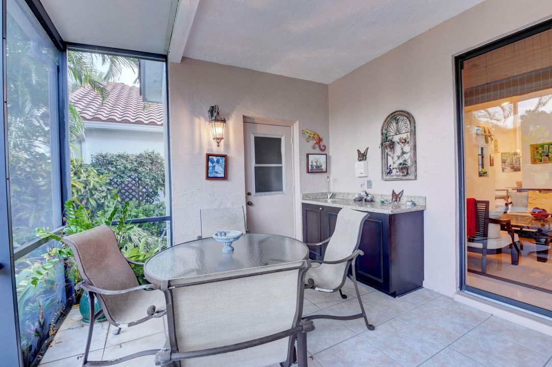 Active With Contract: $15,000 (3 beds, 2 baths, 2104 Square Feet)