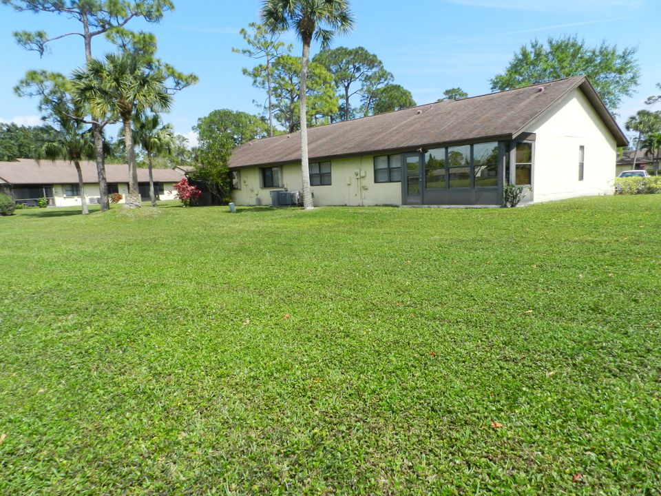 Active With Contract: $250,000 (3 beds, 2 baths, 1298 Square Feet)