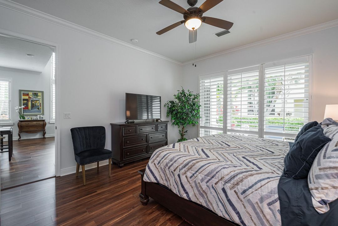 Active With Contract: $735,000 (3 beds, 2 baths, 2467 Square Feet)