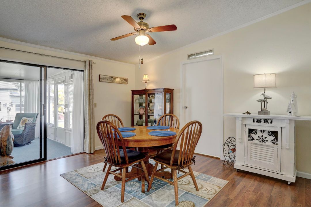 Active With Contract: $289,000 (3 beds, 3 baths, 1784 Square Feet)