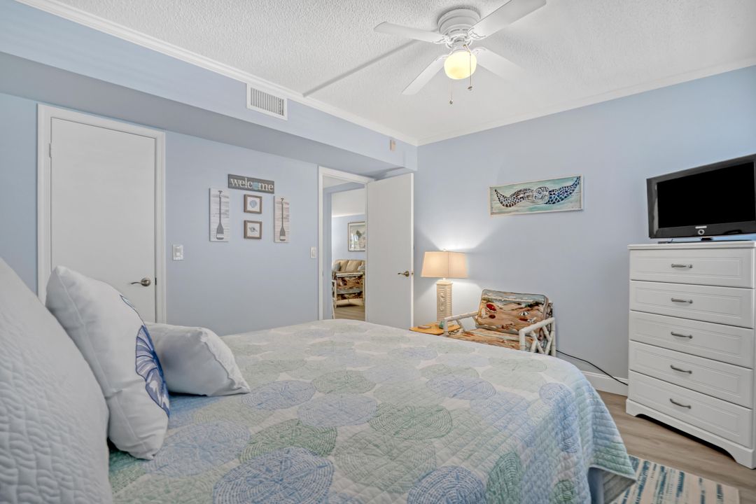 Active With Contract: $4,500 (2 beds, 2 baths, 1143 Square Feet)