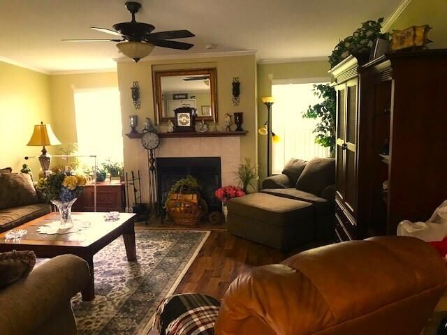 For Sale: $128,900 (3 beds, 2 baths, 1853 Square Feet)