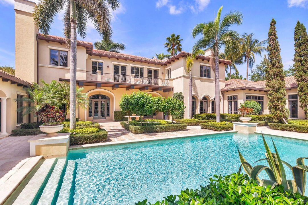 For Sale: $9,995,000 (5 beds, 7 baths, 9017 Square Feet)