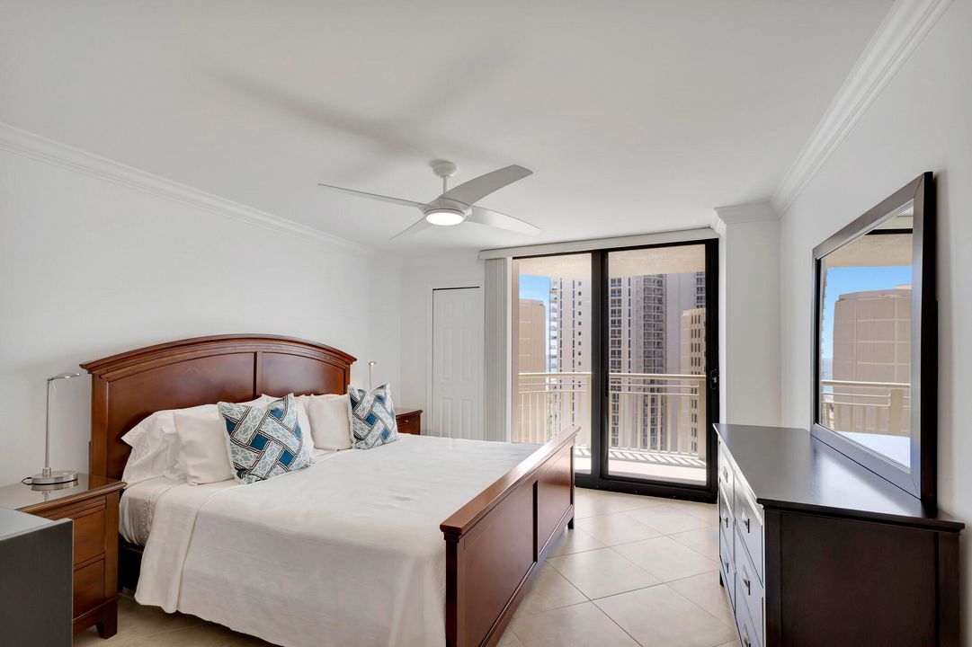 For Sale: $695,000 (1 beds, 1 baths, 1000 Square Feet)