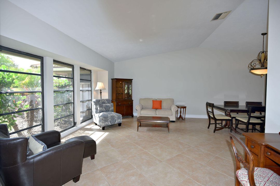 Active With Contract: $8,000 (4 beds, 2 baths, 2455 Square Feet)