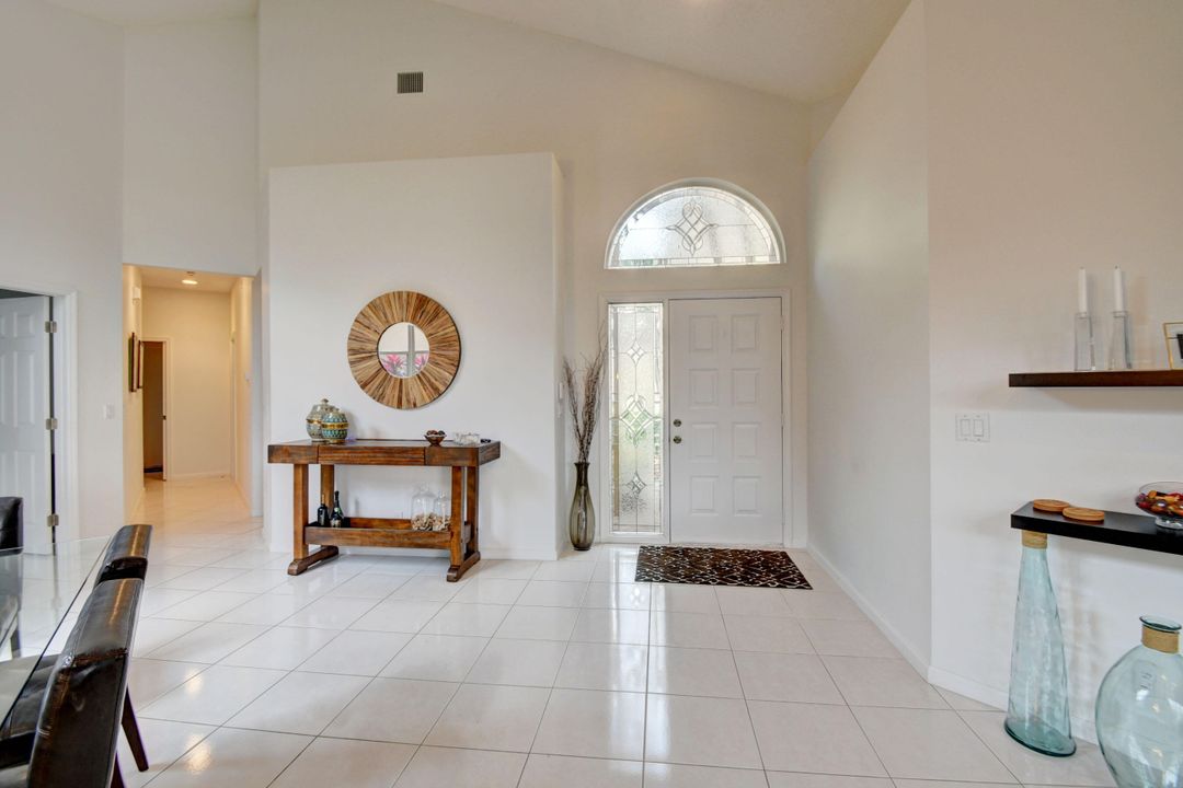 Active With Contract: $11,500 (3 beds, 2 baths, 1758 Square Feet)