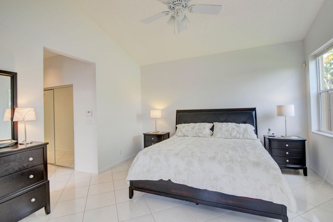 Active With Contract: $11,500 (3 beds, 2 baths, 1758 Square Feet)