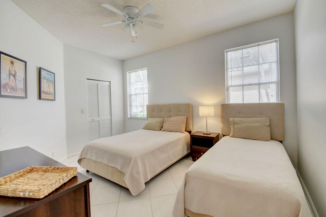 Active With Contract: $11,500 (3 beds, 2 baths, 1758 Square Feet)