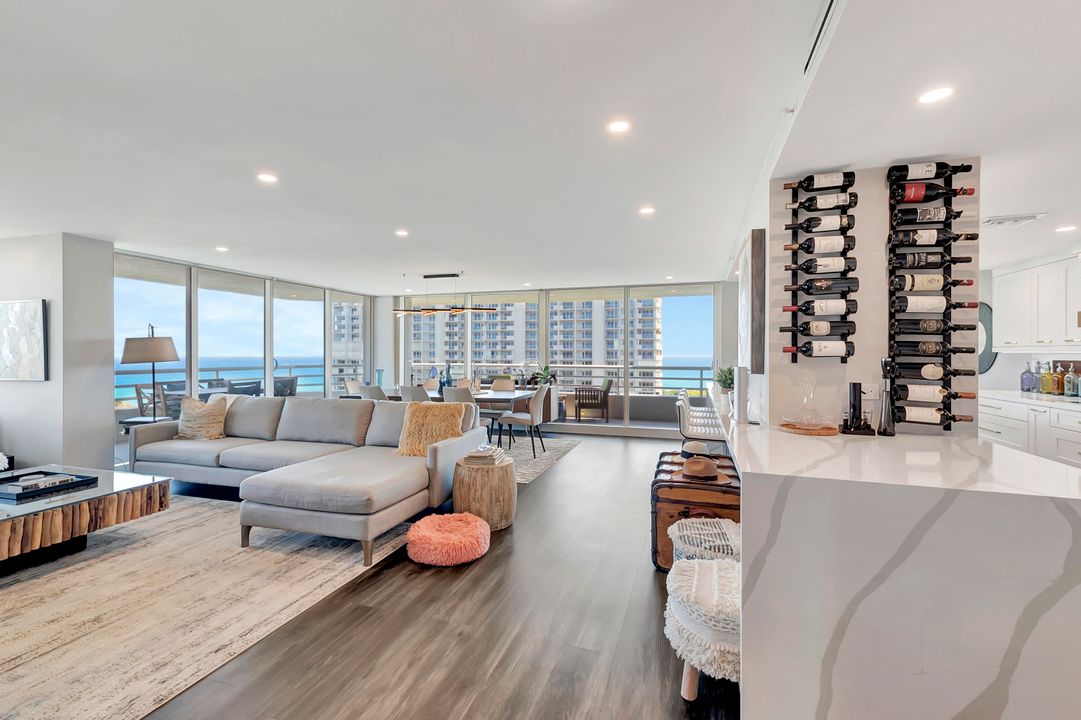 Active With Contract: $1,999,999 (3 beds, 3 baths, 2319 Square Feet)