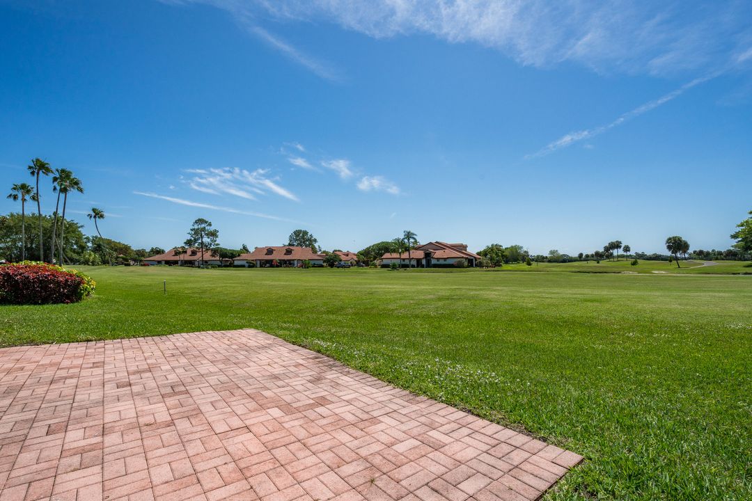 Active With Contract: $489,000 (3 beds, 2 baths, 2240 Square Feet)