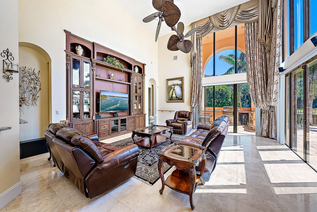 For Sale: $3,000,000 (6 beds, 7 baths, 6845 Square Feet)