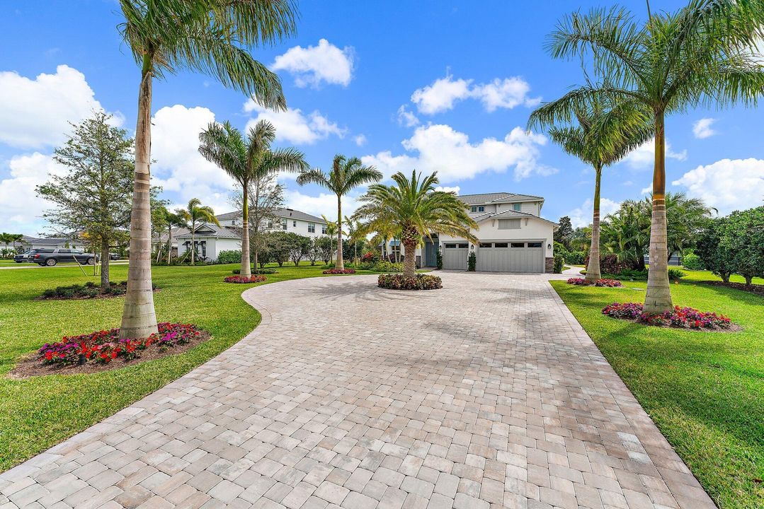 For Sale: $4,950,000 (4 beds, 4 baths, 4020 Square Feet)