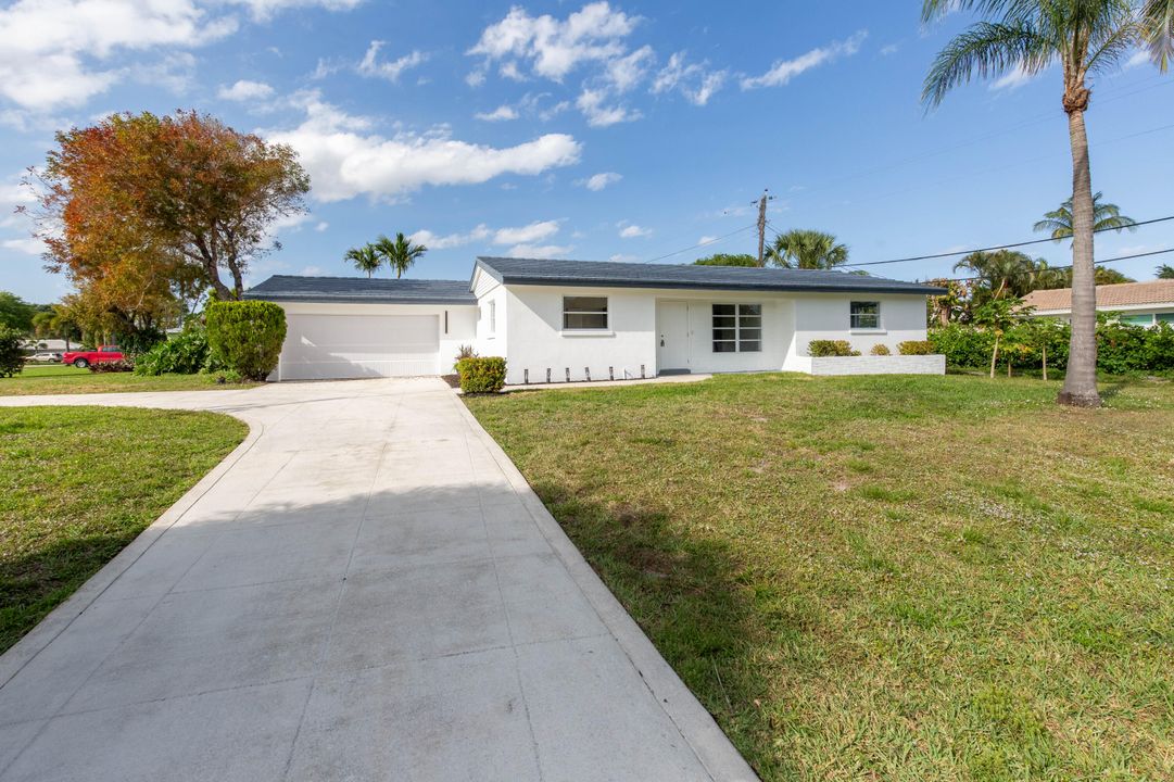 For Sale: $625,000 (3 beds, 2 baths, 1432 Square Feet)