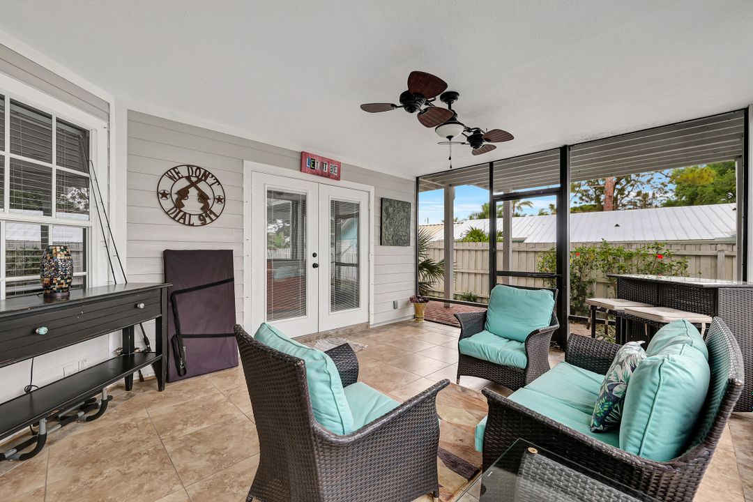 For Sale: $1,150,000 (4 beds, 3 baths, 2609 Square Feet)