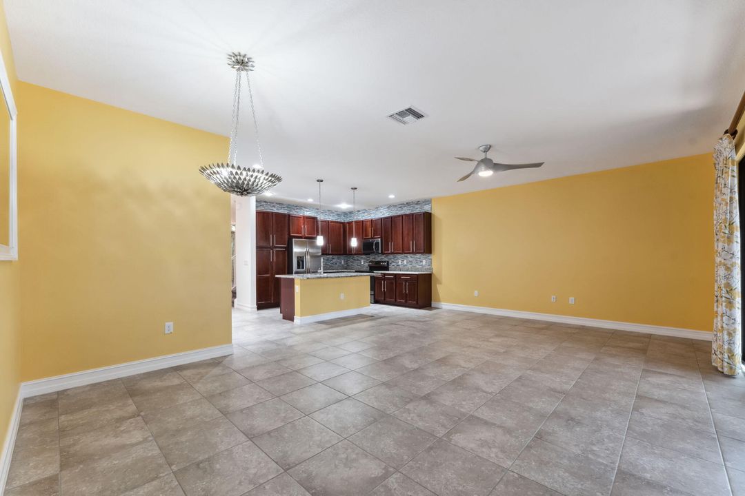 Active With Contract: $4,800 (5 beds, 3 baths, 2584 Square Feet)
