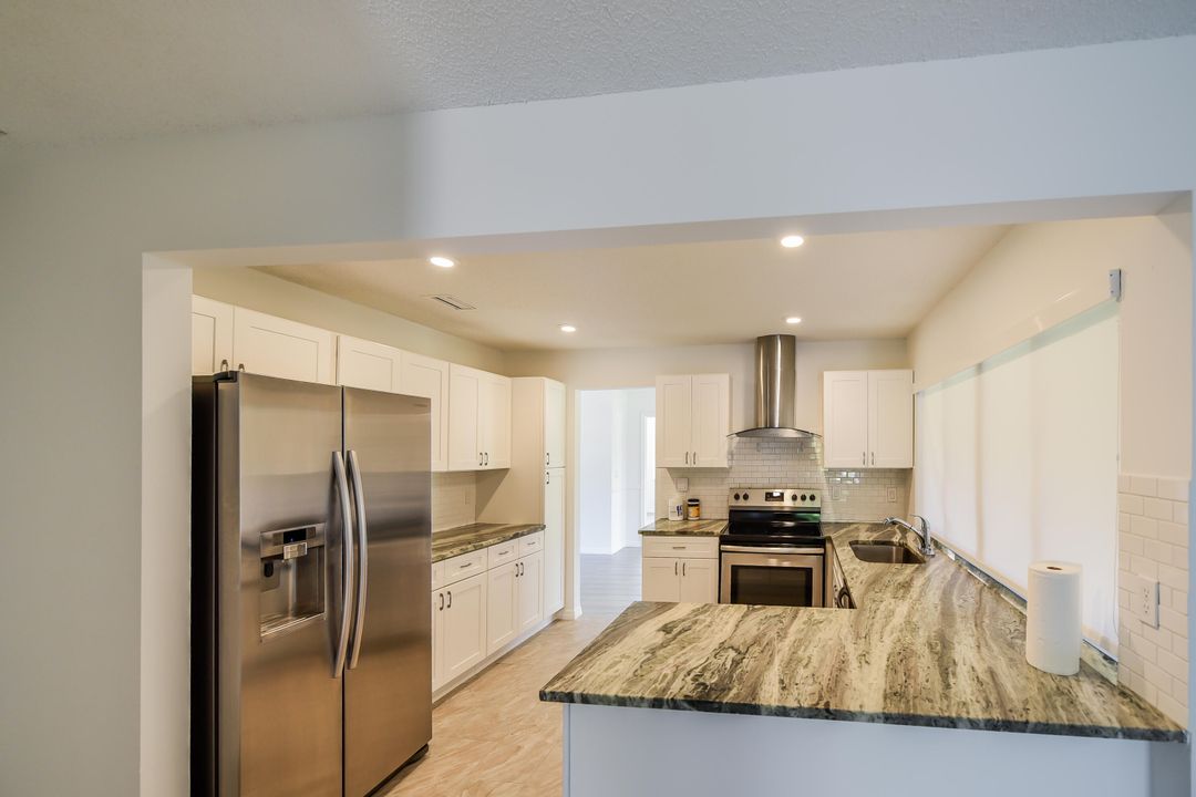 Active With Contract: $2,700 (3 beds, 2 baths, 1762 Square Feet)