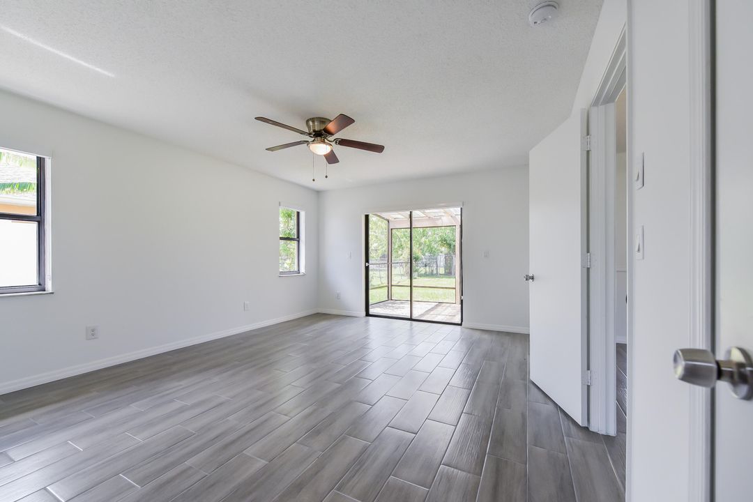 Active With Contract: $2,700 (3 beds, 2 baths, 1762 Square Feet)