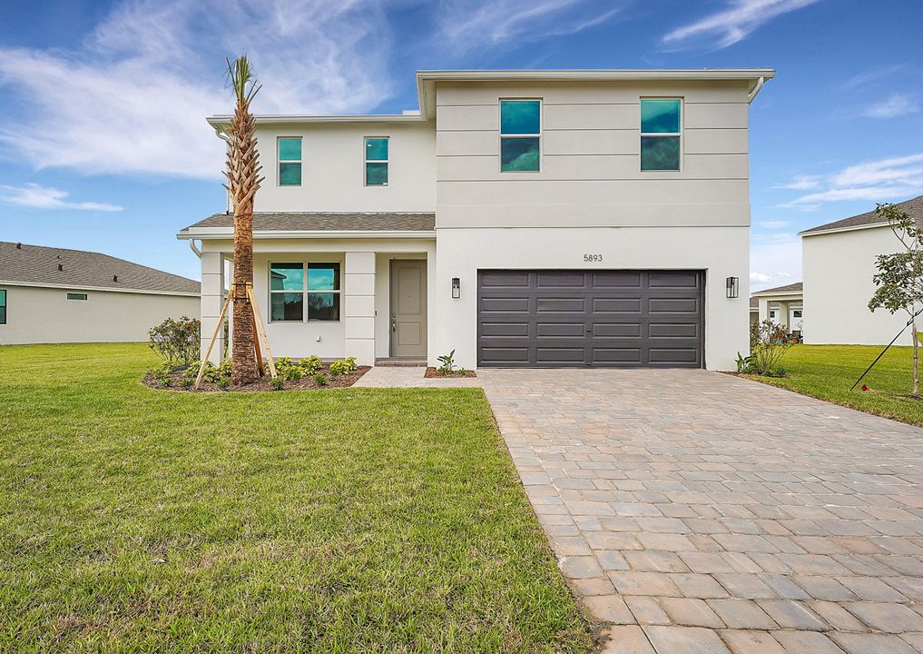 Active With Contract: $4,000 (4 beds, 2 baths, 2470 Square Feet)