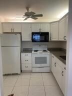 Active With Contract: $1,499 (1 beds, 1 baths, 726 Square Feet)