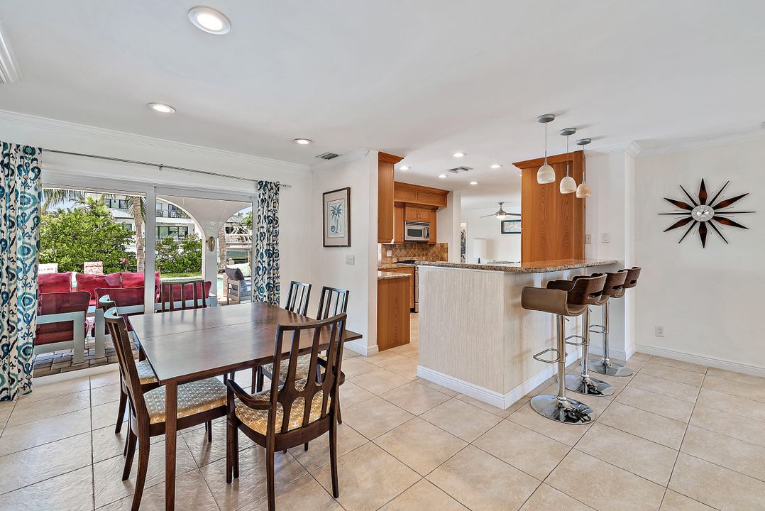 For Sale: $3,375,000 (3 beds, 2 baths, 1864 Square Feet)