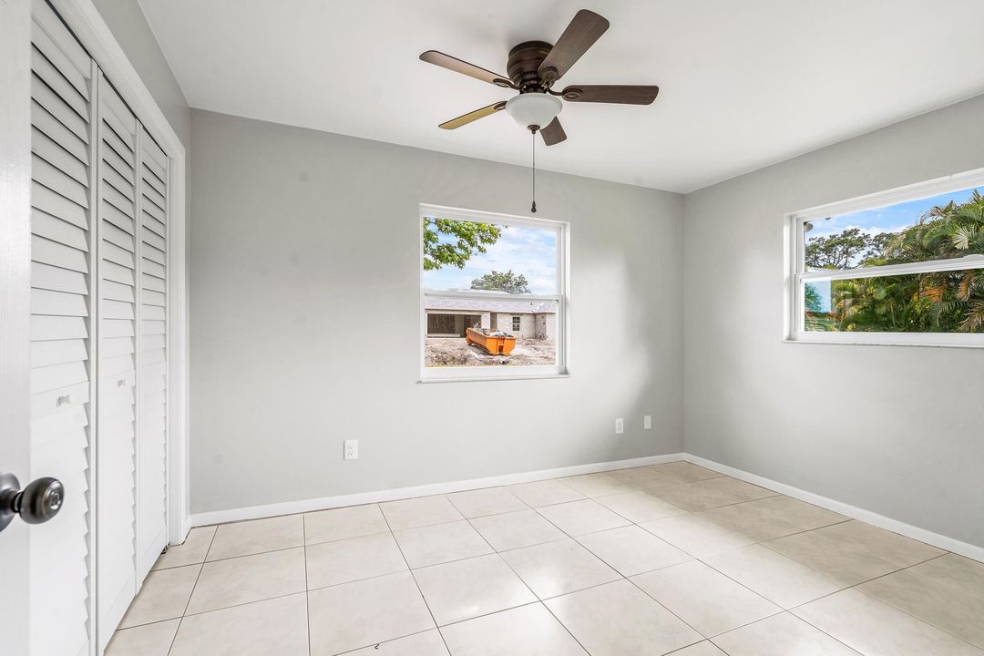 For Sale: $320,000 (3 beds, 2 baths, 1305 Square Feet)