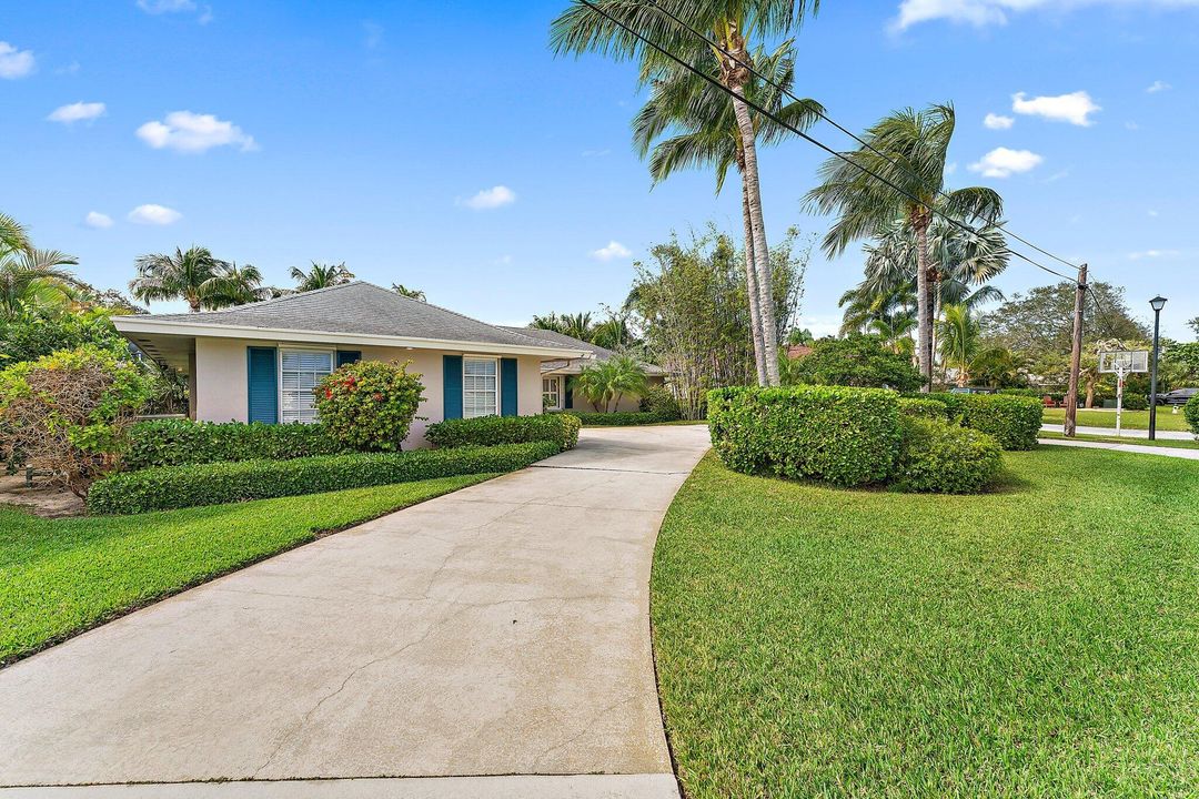 Active With Contract: $8,500 (3 beds, 2 baths, 2046 Square Feet)