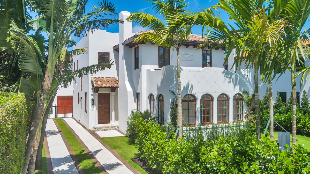 For Sale: $4,995,000 (4 beds, 3 baths, 3098 Square Feet)