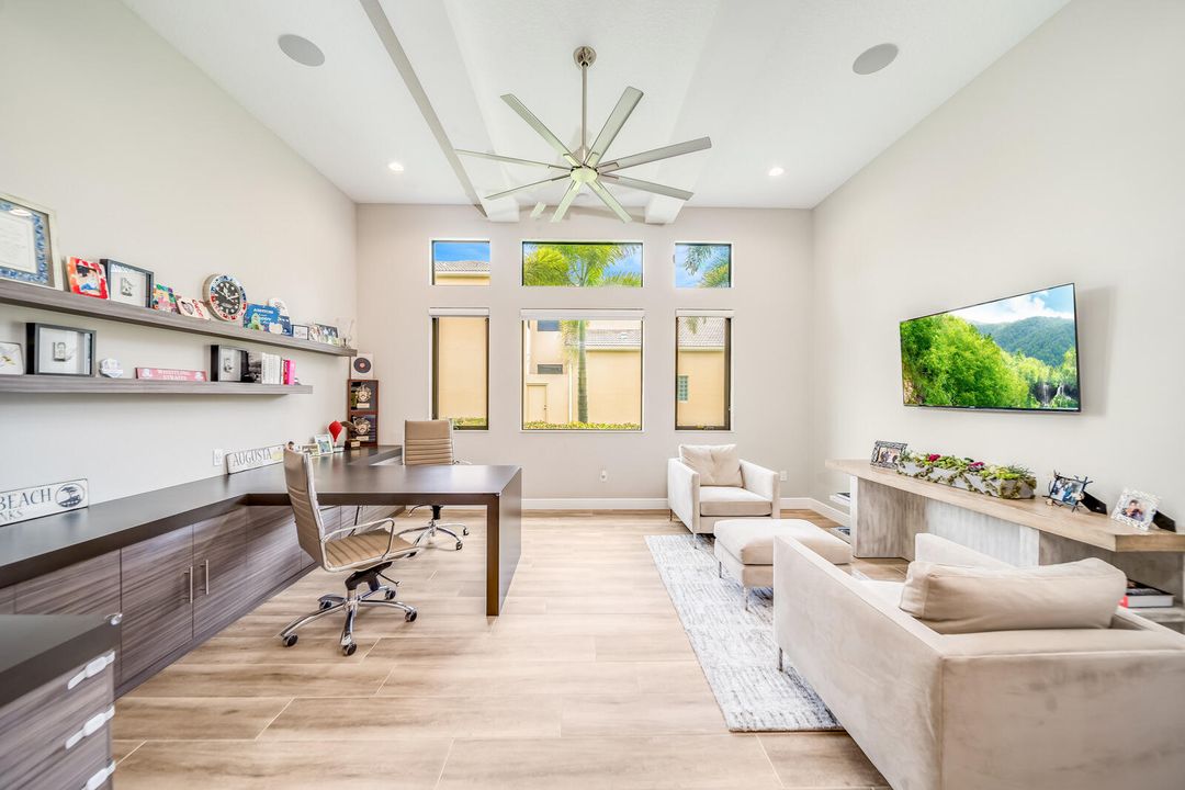 For Sale: $1,995,000 (4 beds, 3 baths, 3152 Square Feet)