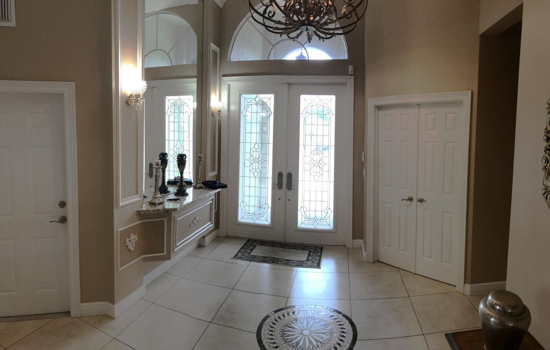 For Sale: $1,500,000 (4 beds, 4 baths, 4392 Square Feet)