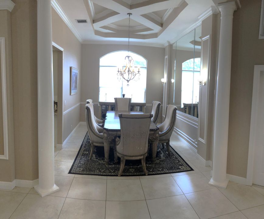 For Sale: $1,500,000 (4 beds, 4 baths, 4392 Square Feet)