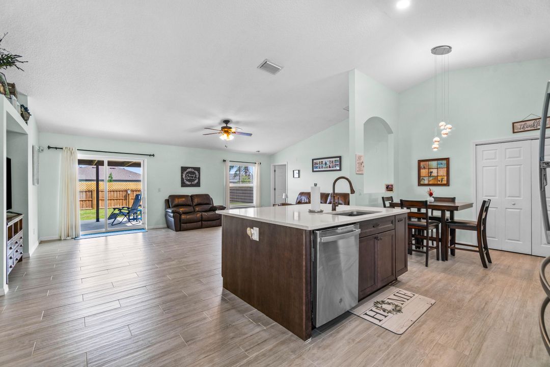 Active With Contract: $429,900 (3 beds, 2 baths, 2040 Square Feet)