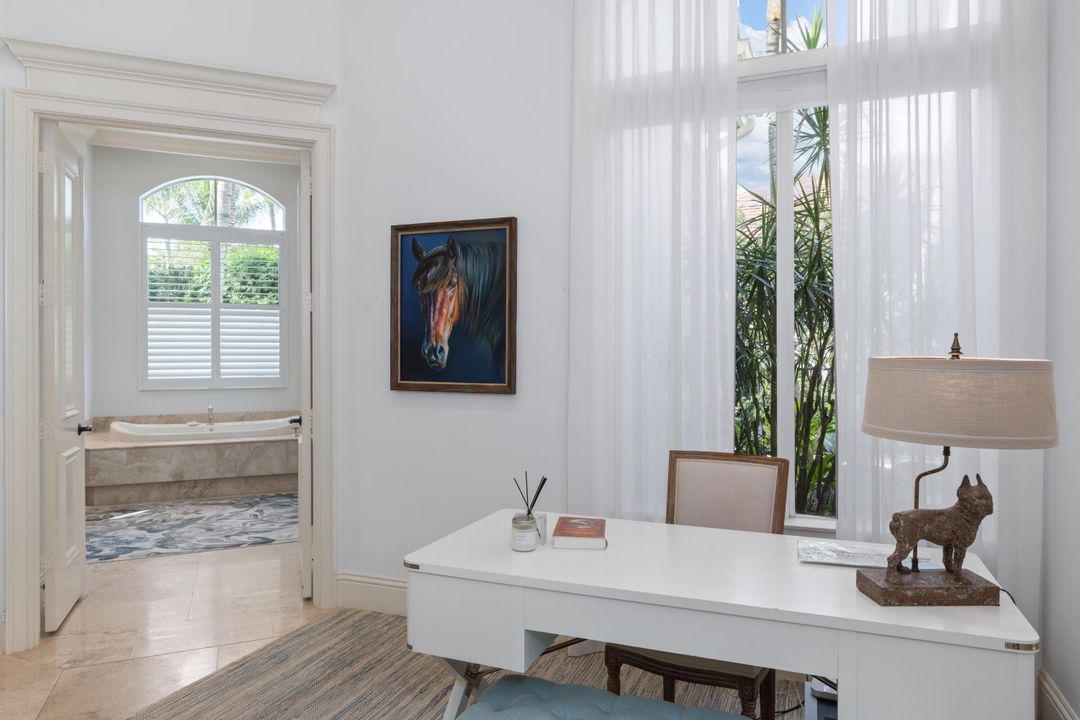 Active With Contract: $8,500,000 (4 beds, 5 baths, 5355 Square Feet)