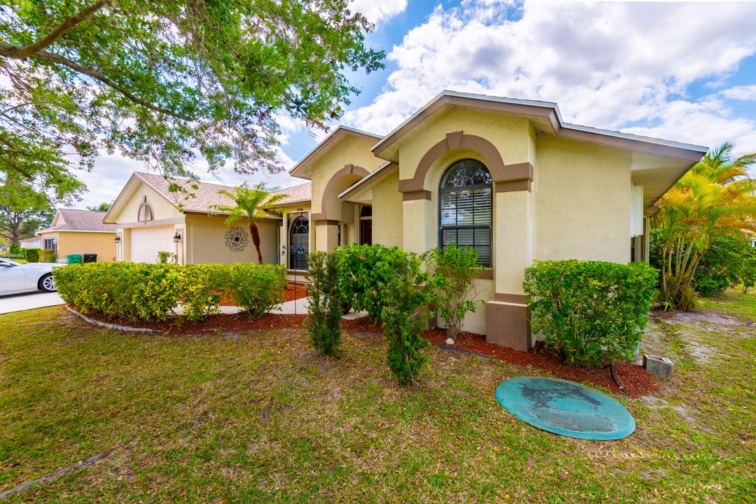 For Sale: $499,999 (3 beds, 2 baths, 2079 Square Feet)