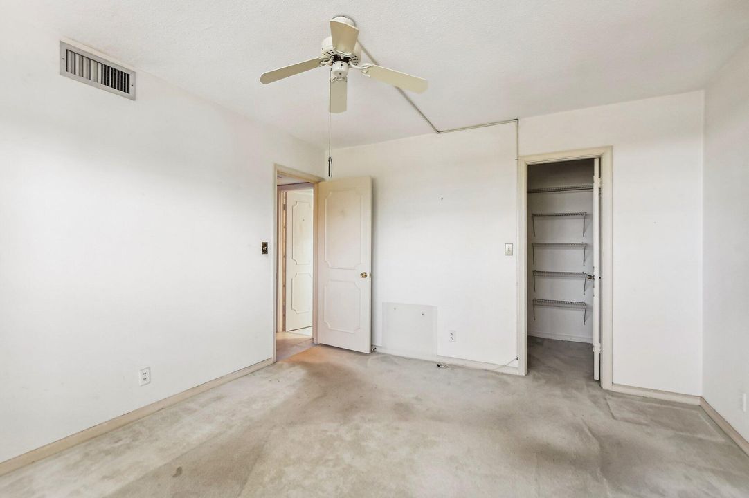 For Sale: $569,000 (2 beds, 2 baths, 1175 Square Feet)
