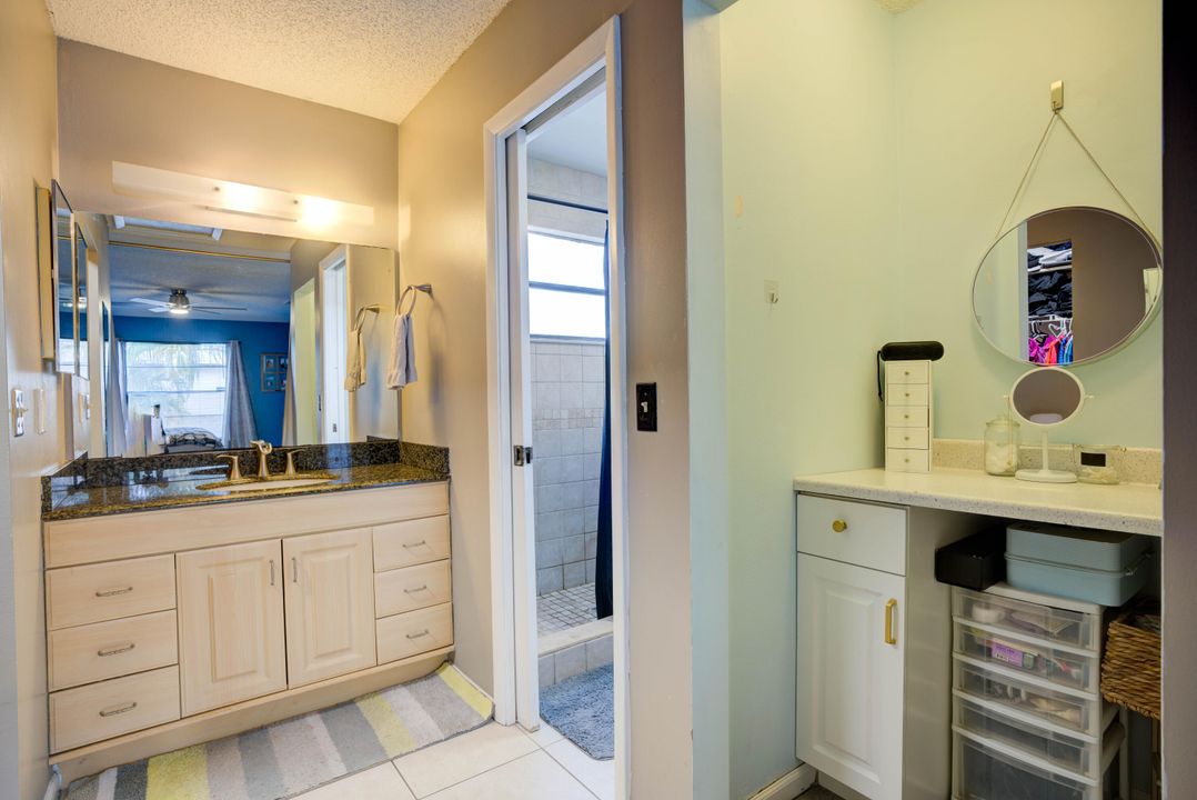 For Sale: $314,000 (2 beds, 2 baths, 1284 Square Feet)