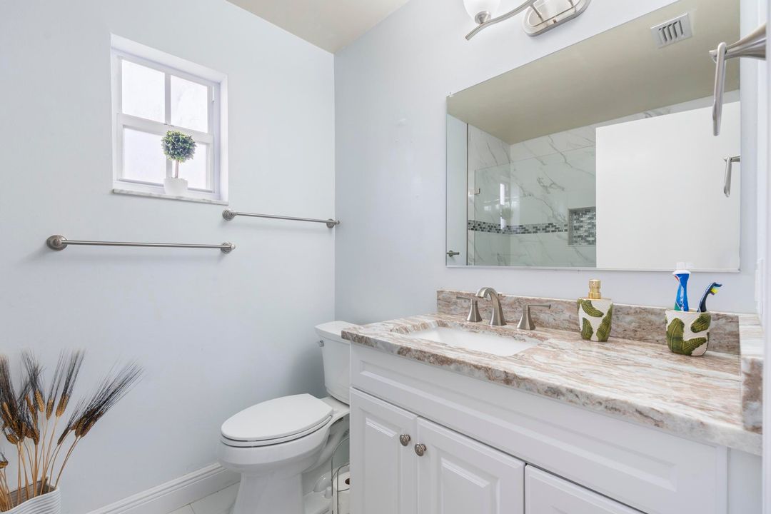 Active With Contract: $690,000 (4 beds, 3 baths, 2368 Square Feet)