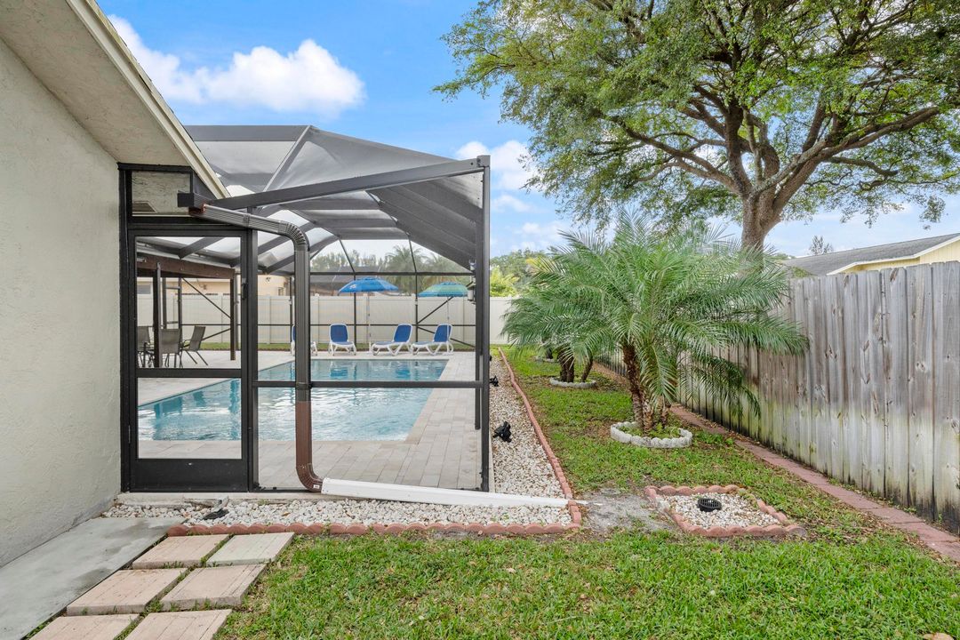 Active With Contract: $690,000 (4 beds, 3 baths, 2368 Square Feet)